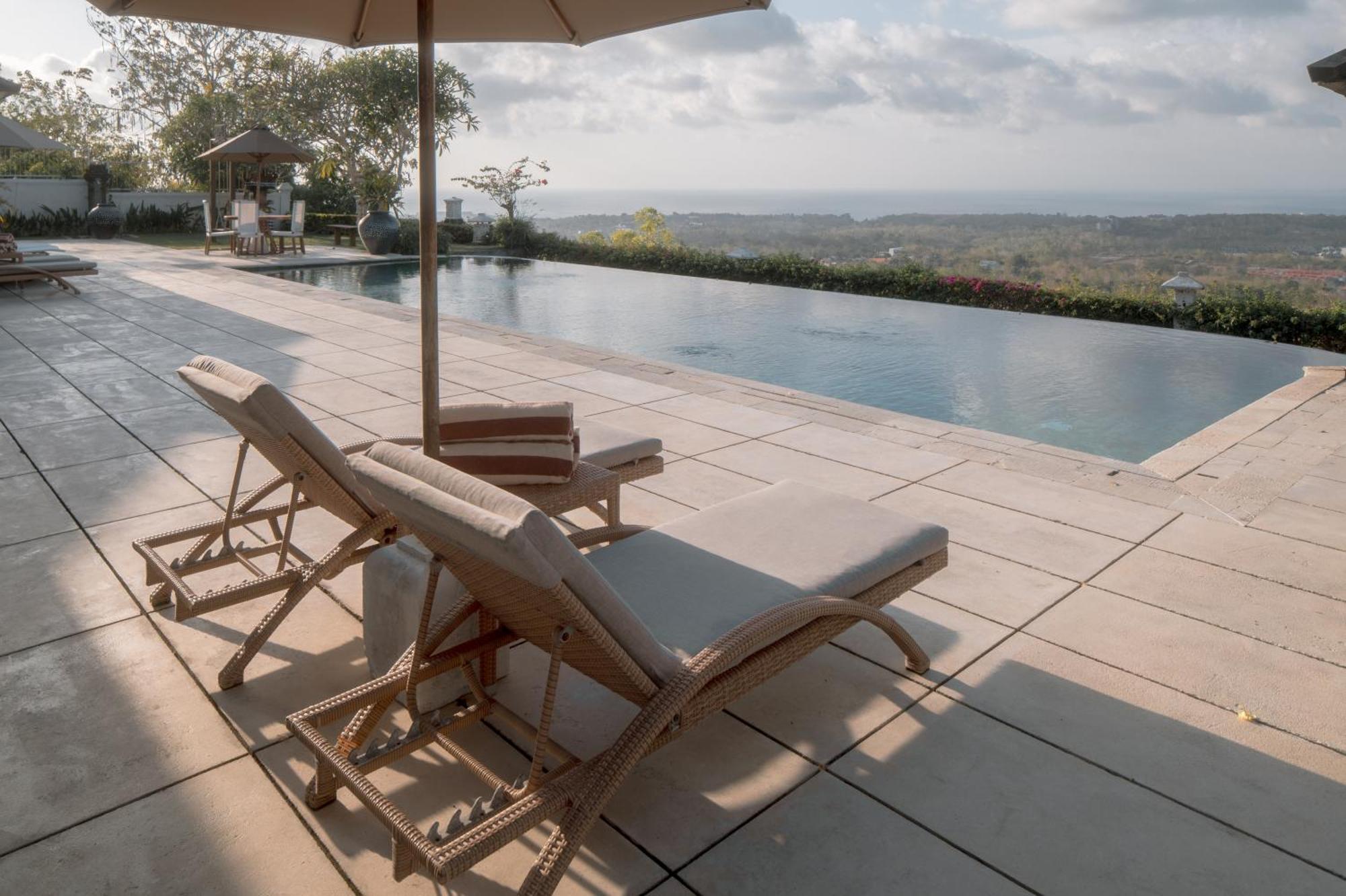 Villa Puri Balangan ウルワツ エクステリア 写真